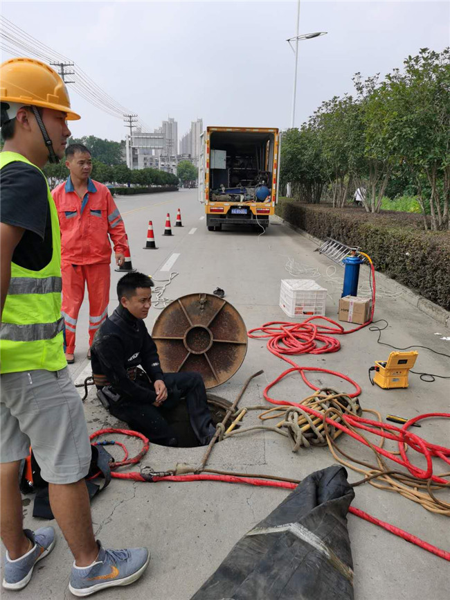 波莲镇翻衬法管道修复技术主要工序