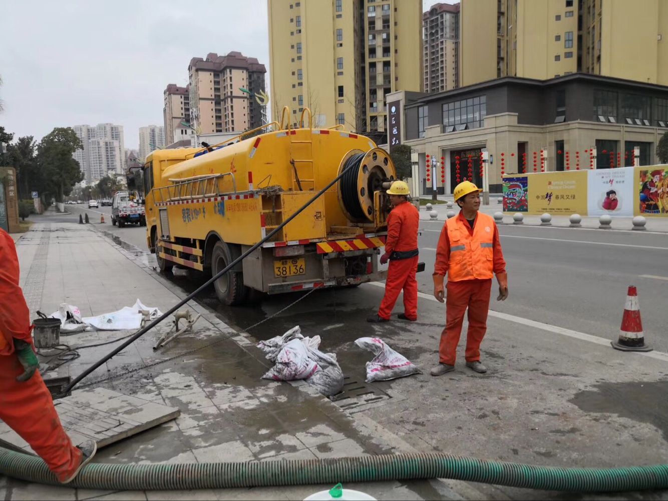 波莲镇排污管道清淤-管道清洗