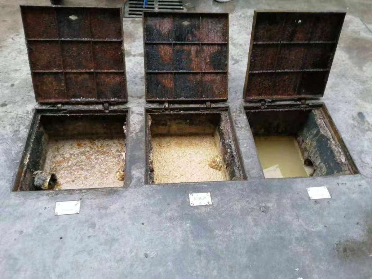 波莲镇清理隔油池-污水池清掏